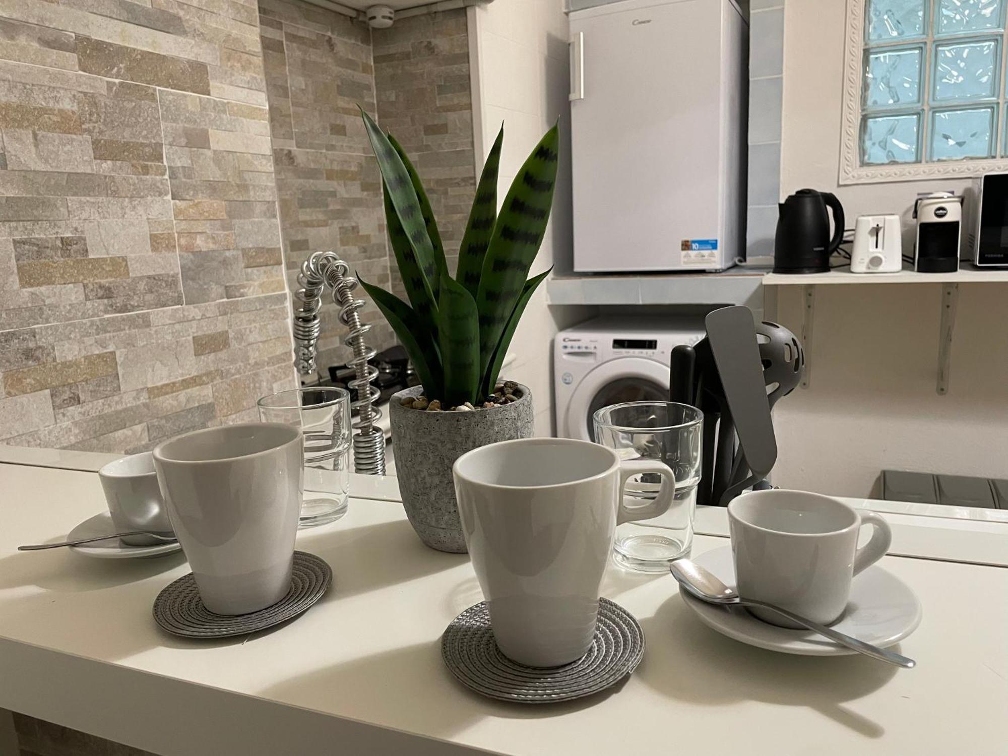 Blue Iris Home Sanremo Bagian luar foto
