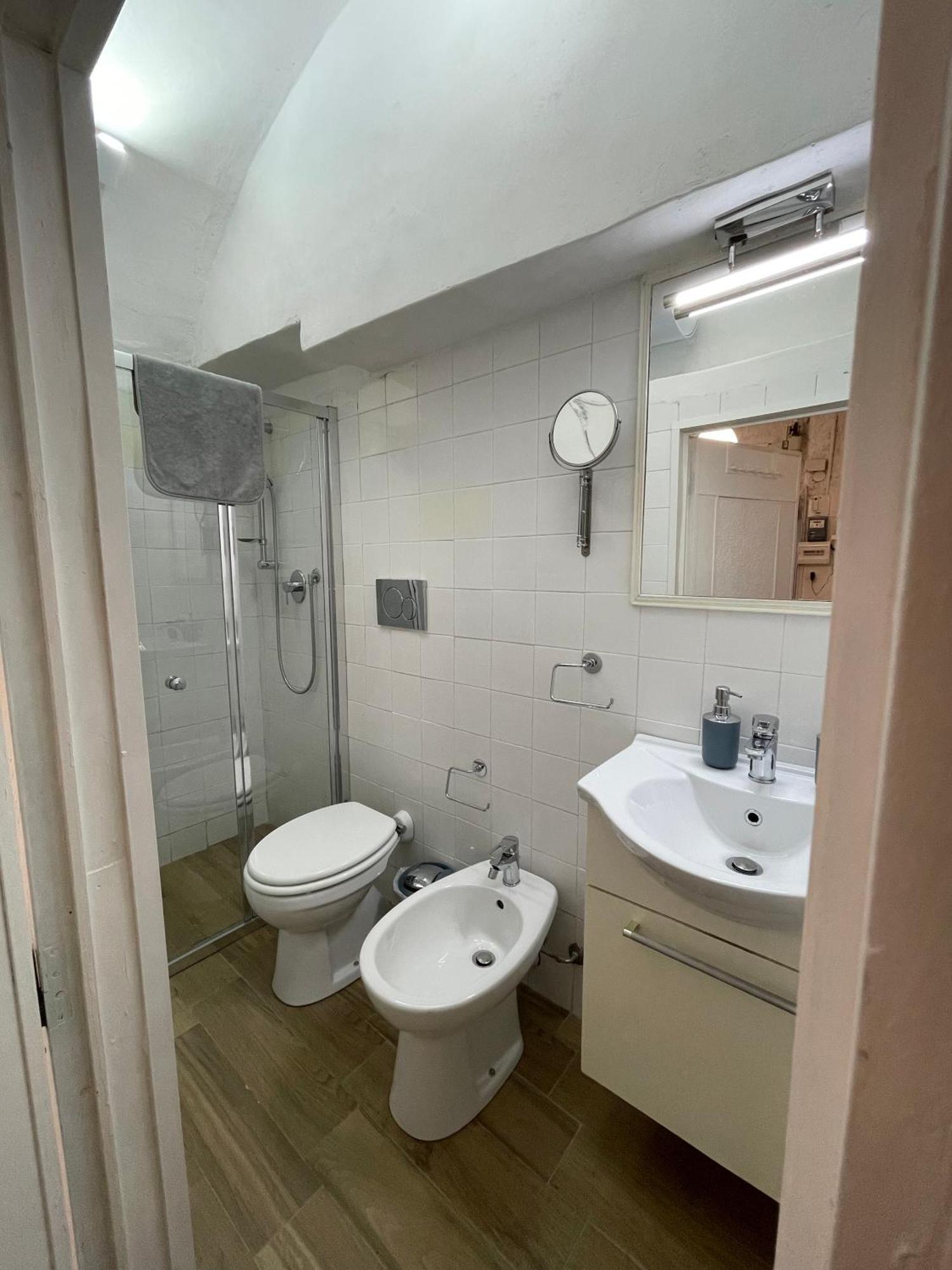 Blue Iris Home Sanremo Bagian luar foto